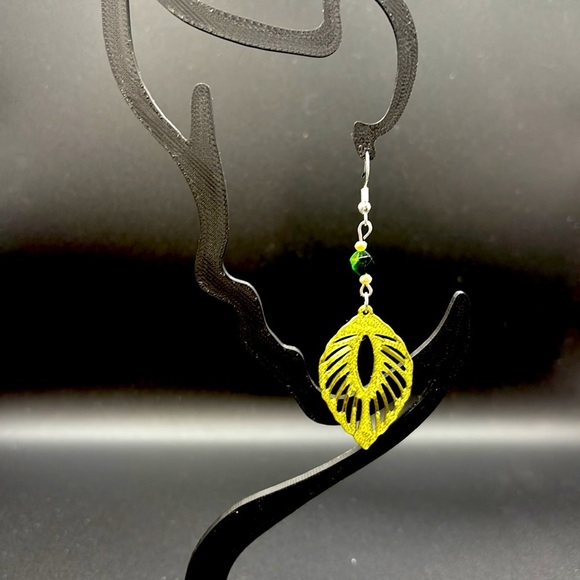 Geometric Earrings - Picture 4 of 6